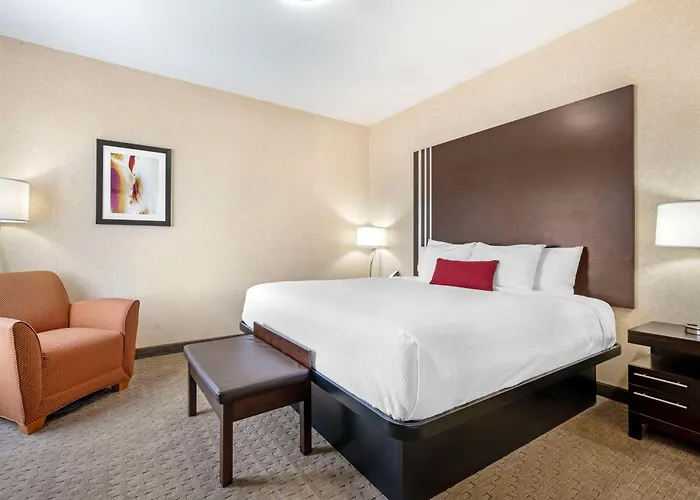 Best Western Plus Howe Inn