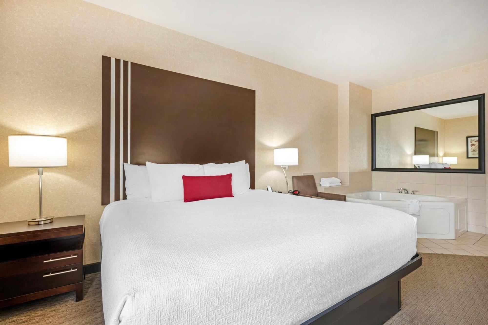 Best Western Plus 3*
